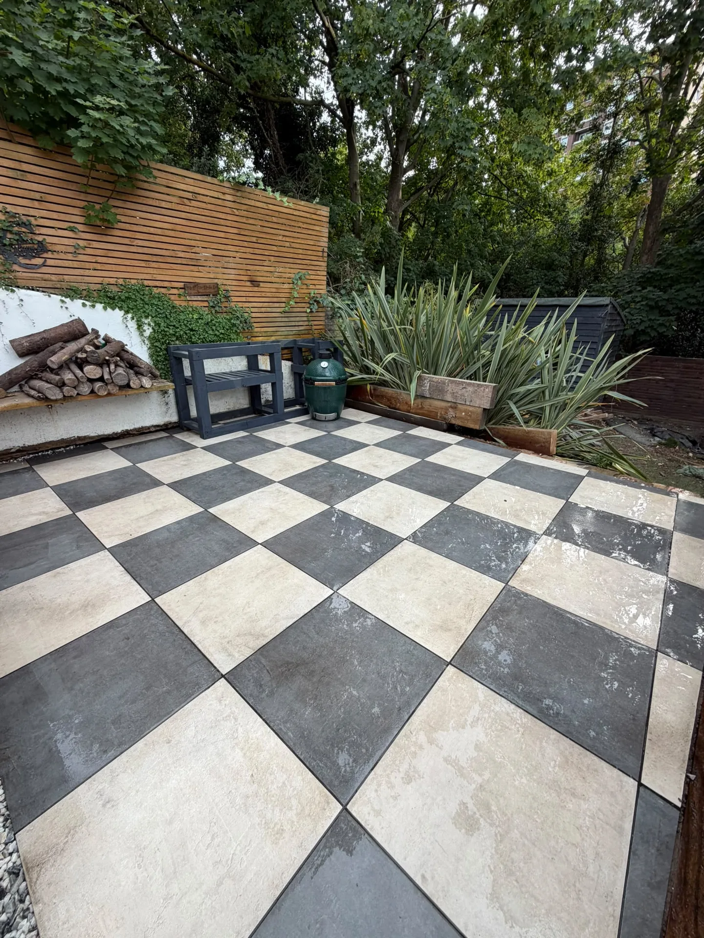 Checkerboard porcelain patio in Plumstead